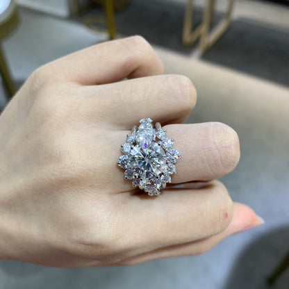 4 Carat Round Moissanite Halo Ring, Sparkling Engagement Ring for Women