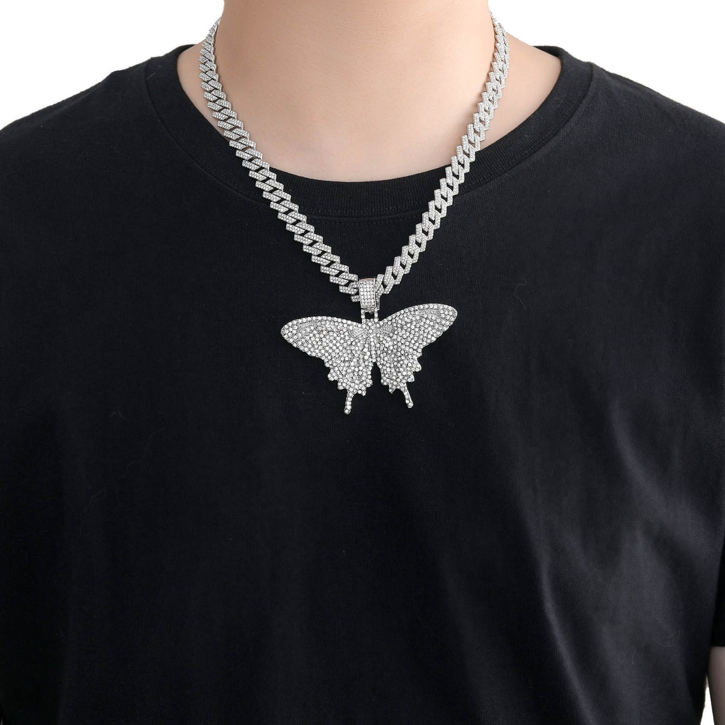 Hip Hop Butterfly Alloy Pendant Necklace for Men and Women