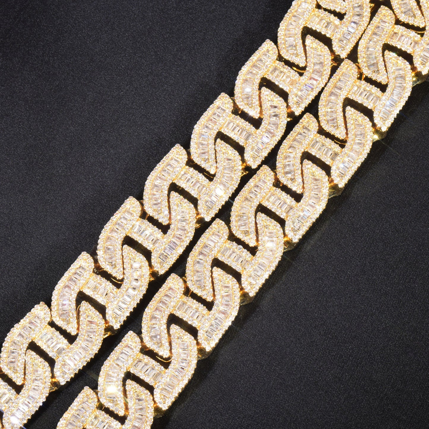Iced Out Cuban Link Necklace for Men