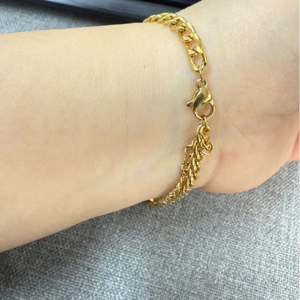 Personalized English Letter Stainless Steel Bracelet for Women & Men – Layered Custom Name Chain Bracelet in Gold, Silver, Rose Gold & Two-Tone