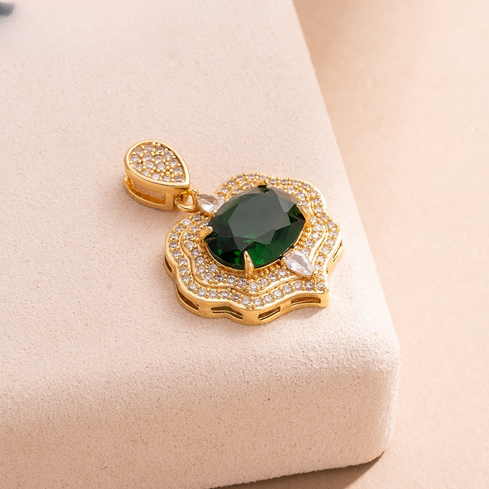 Vintage Flower Pendant Necklace for Women