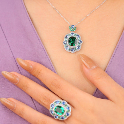 5 Carat Moissanite Halo Ring, Green Center Stone, Blue Accent Ring, S925 Sterling Silver