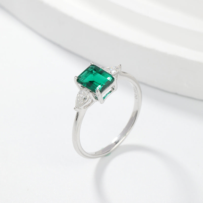 925 Silver Emerald Cut Green Stone Ring for Women, Promise Ring, Engagement-Style Ring product image