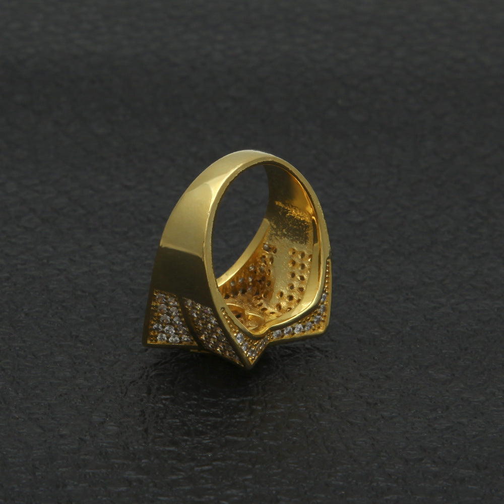 Unisex Star Statement Ring with Cubic Zirconia in Gold or Silver Tone product image