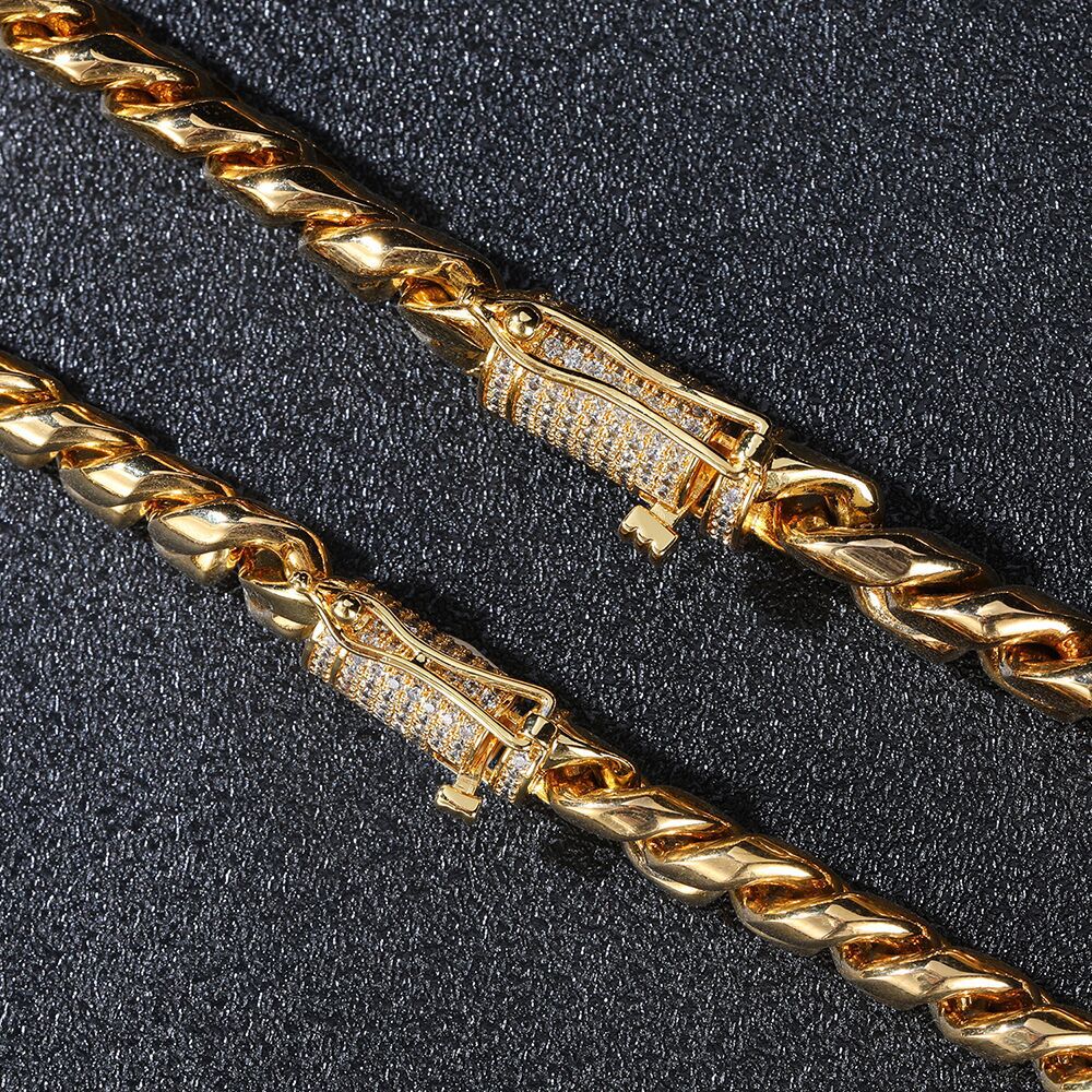 6-18 mm Rounded Polished Cuban with CZ Clasp Stainless steel Bracelet - CHA052 product image