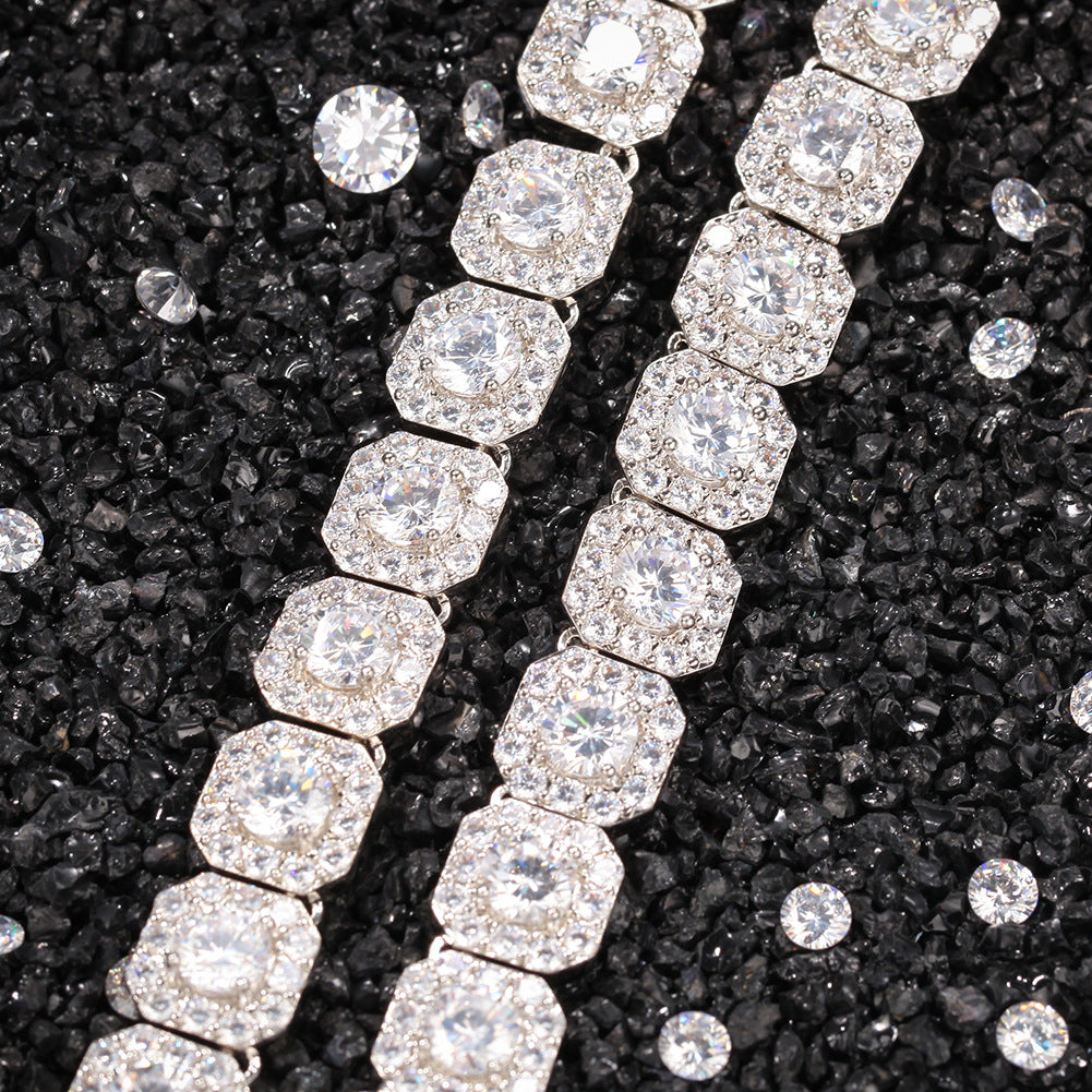 Men’s Iced Out Cuban Link Necklace with Cubic Zirconia Pendant Chain in Gold or Silver