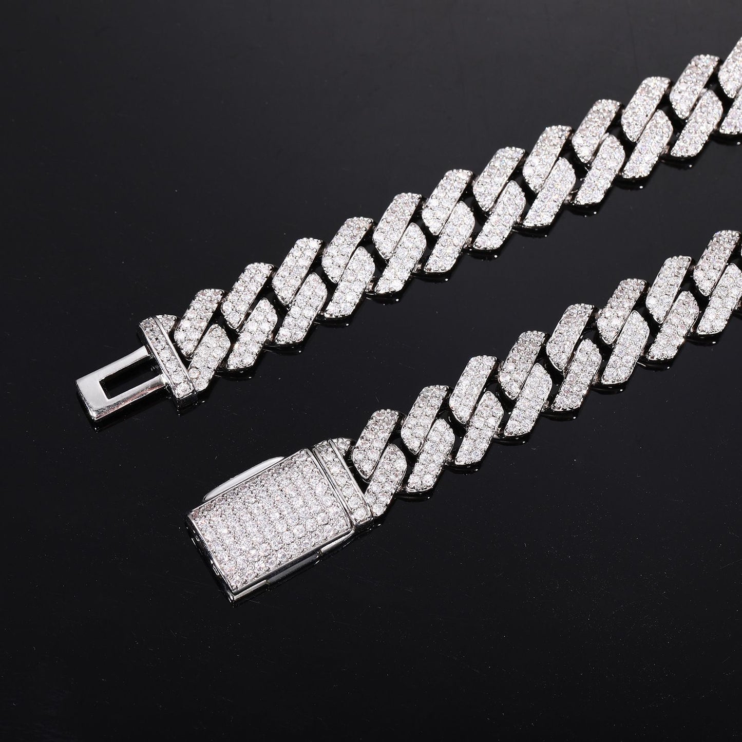 Iced Out Cuban Link Chain Necklace for Men and Women, Geometric Zircon Pendant Chain in Gold or Silver Tone product image