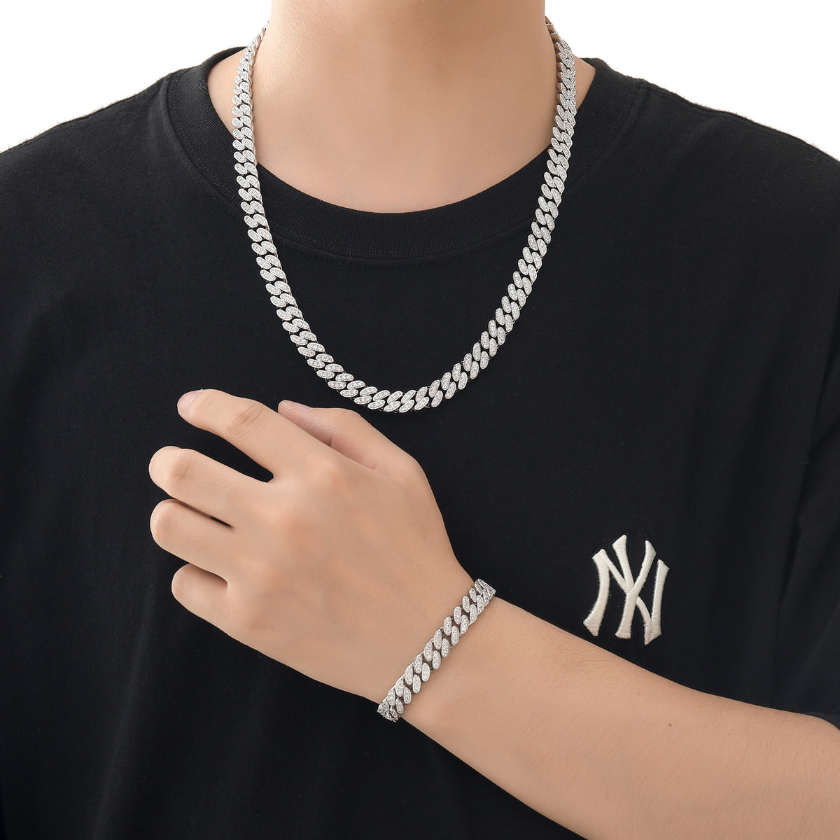 Hip Hop Minimalist Cuban Link Cubic Zirconia Bracelet for Men product image