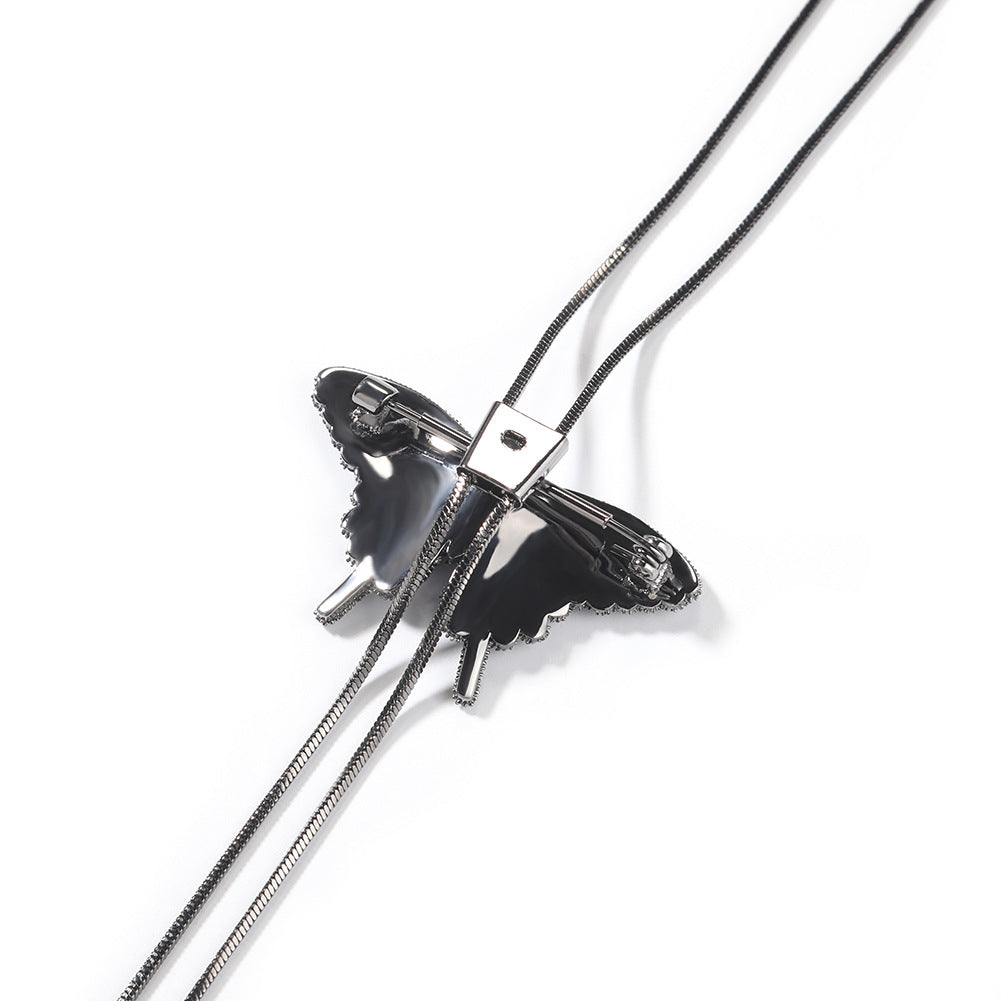 Unisex Hip Hop Butterfly Pendant Necklace with Cubic Zirconia Long Chain Statement Jewelry