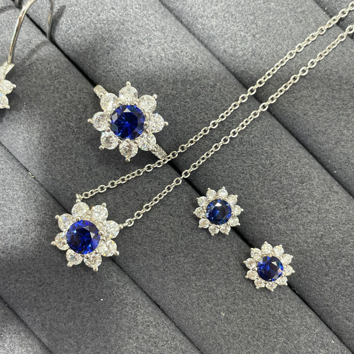 Blue Flower Jewelry Set with Sapphire-Look Stone, Floral Earrings Necklace Ring product image