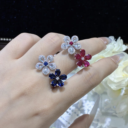 Vintage Flower Ring in 925 Silver, Lab-Grown Gemstone Floral Design
