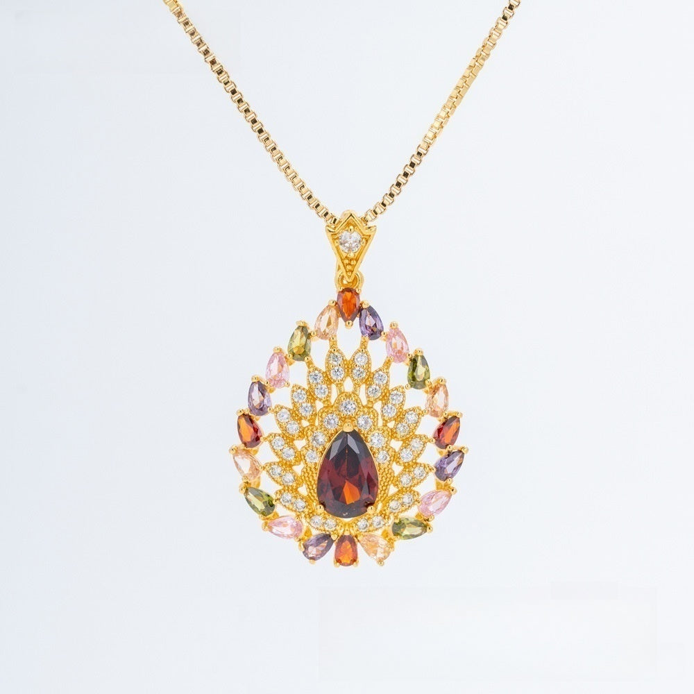 Vintage Teardrop Floral Pendant Necklace for Women Elegant Statement Jewelry product image