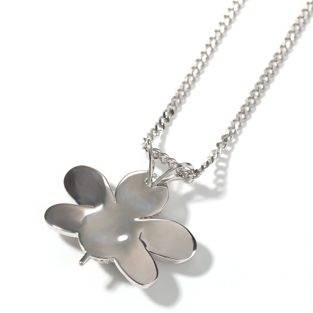 Iced Out Bee Pendant Necklace with Cuban Chain for Women Men, Cubic Zirconia Statement Necklace in Gold or Silver Tone