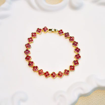 Elegant Petal Flower Bracelet for Women Dainty Luxe Everyday Jewelry