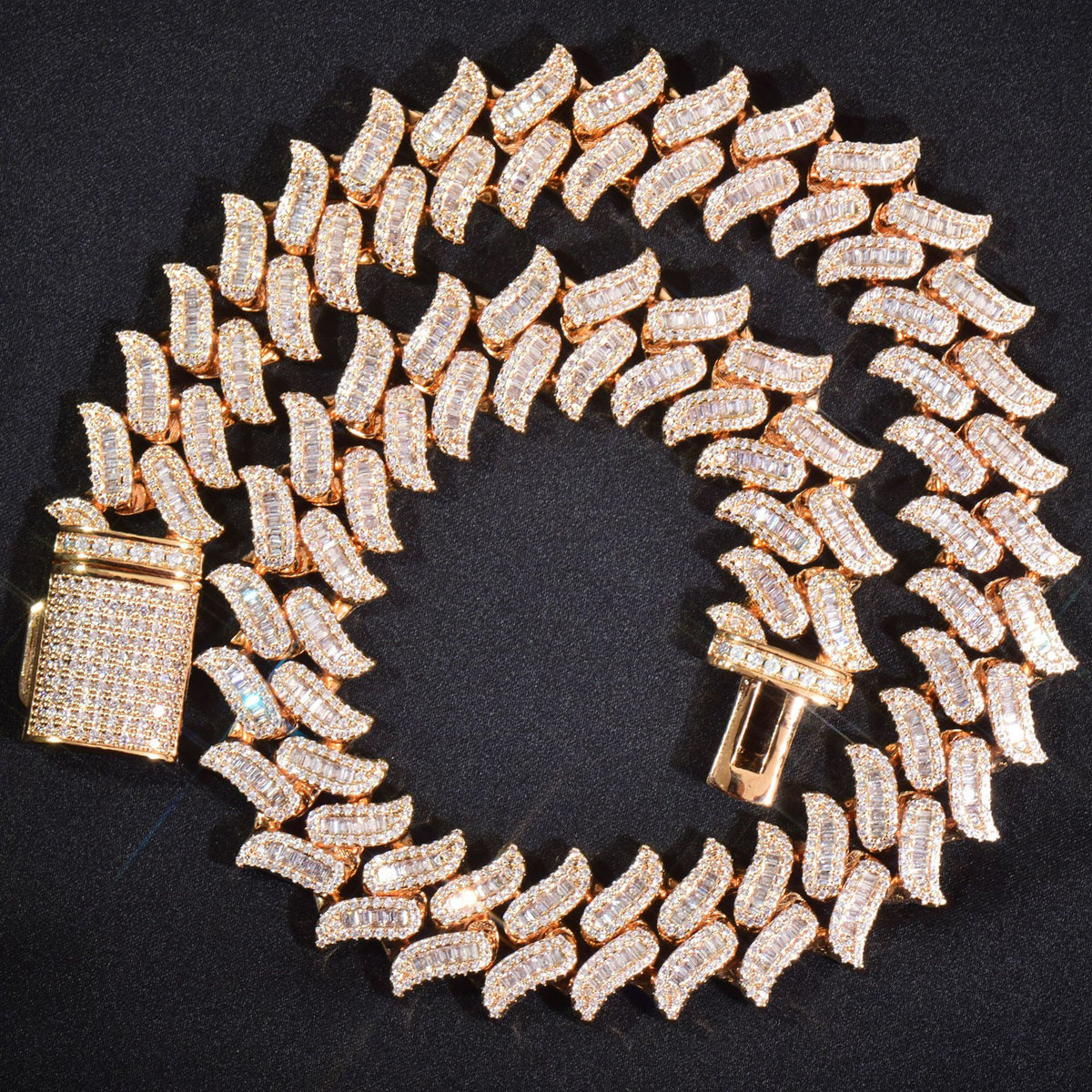 Iced Out Lock Pendant Chain product image