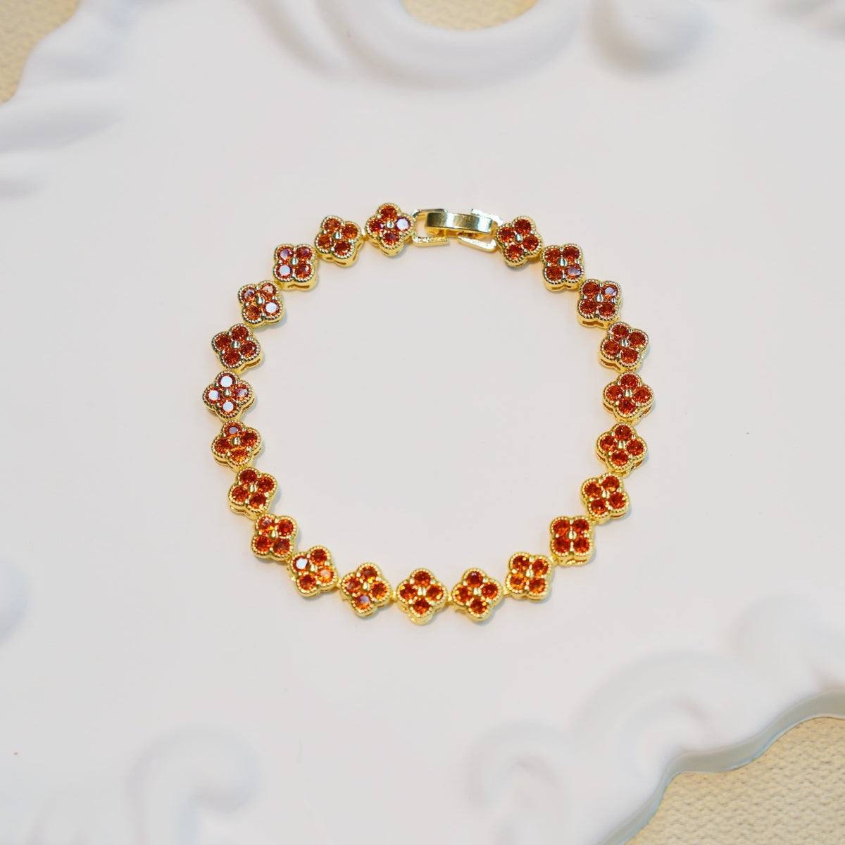 Elegant Petal Flower Bracelet for Women Dainty Luxe Everyday Jewelry product image