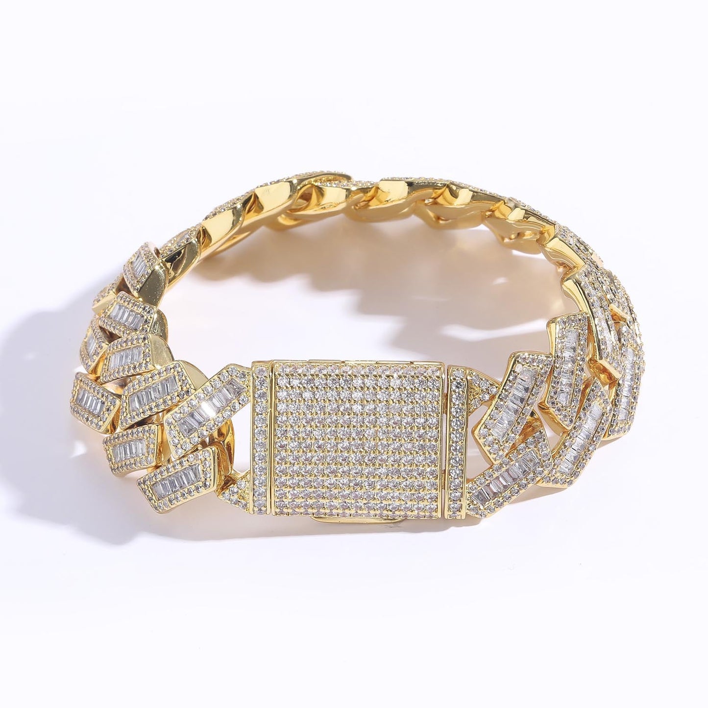 Hip Hop Diamond Shape Cuban Link Cubic Zirconia Bracelet for Men