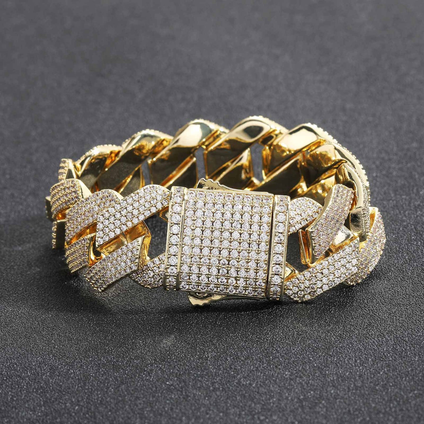 Hip Hop Minimalist Diamond Shape Cuban Link Cubic Zirconia Bracelet for Men