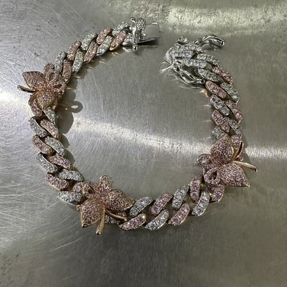 7inch手链（约17.7cm左右，白金+玫瑰金电镀，镶粉色+透明锆石）+3个粉色蝴蝶