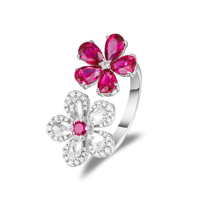 Vintage Flower Ring in 925 Silver, Lab-Grown Gemstone Floral Design