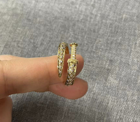 金色戒指 product image