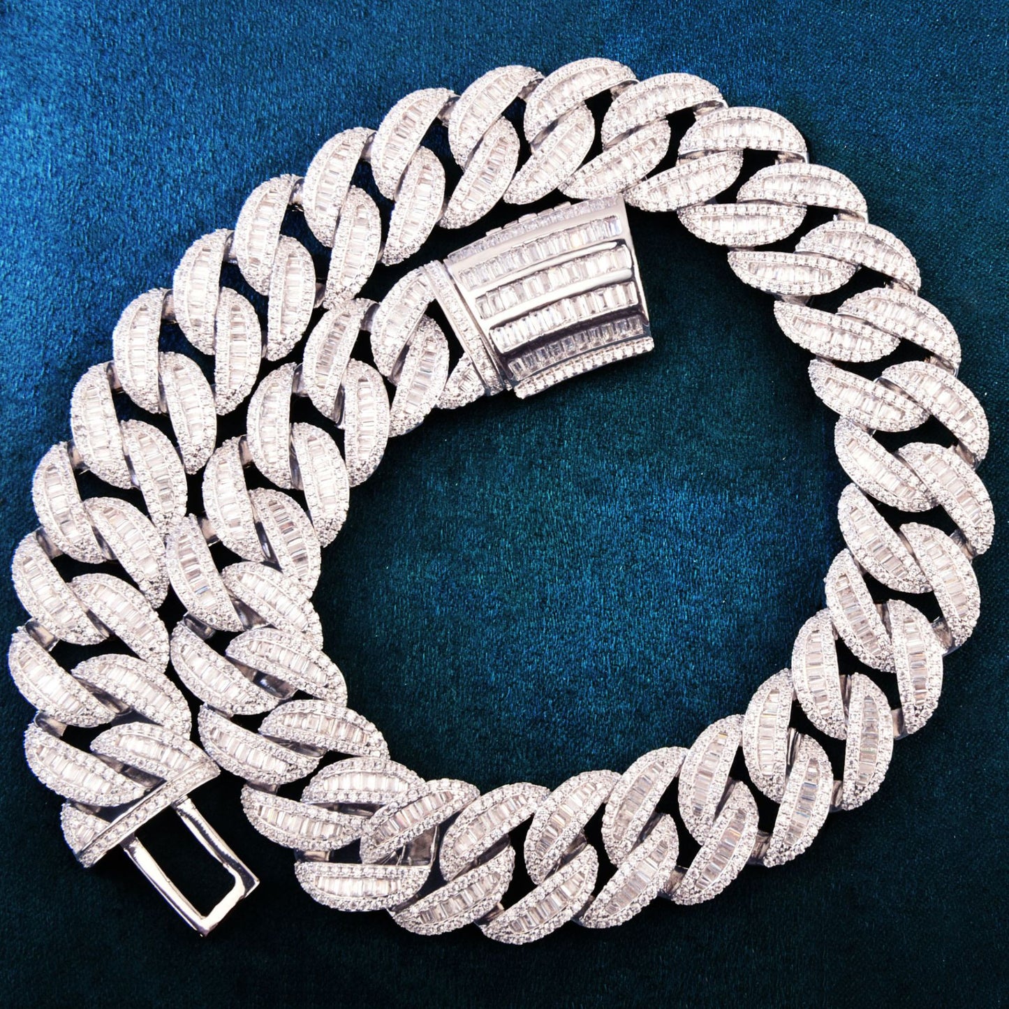 Iced Out Cuban Link Chain for Men