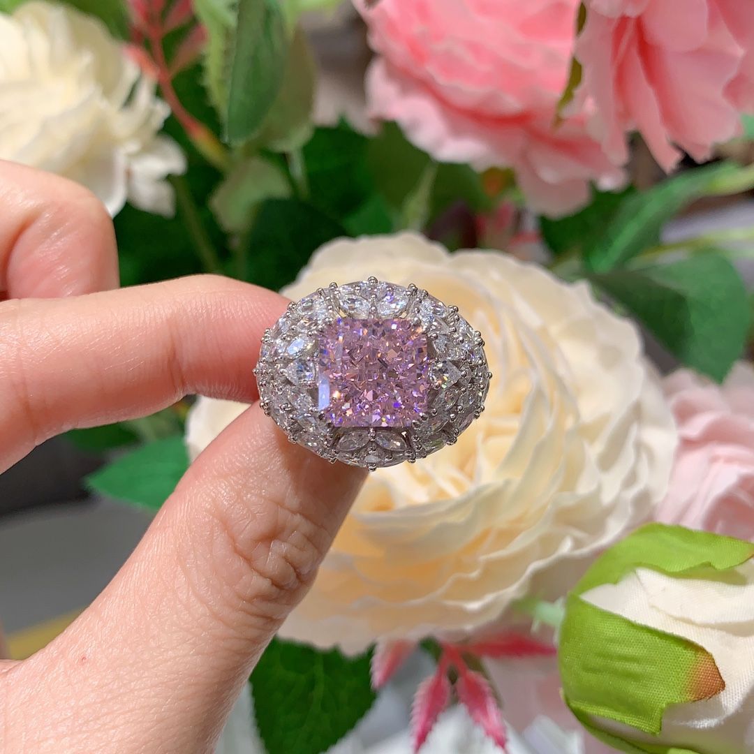Blue Square Halo Ring for Women, 5 Carat Look, S925 Silver with 18K Gold-Plated Finish product image