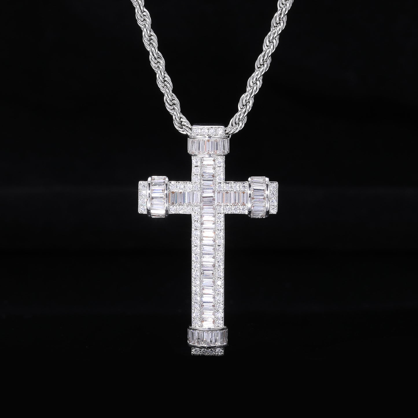 Iced Out Cross Pendant Necklace for Men and Women – Vintage Punk Hip Hop Chain in Gold or Silver Tone product image