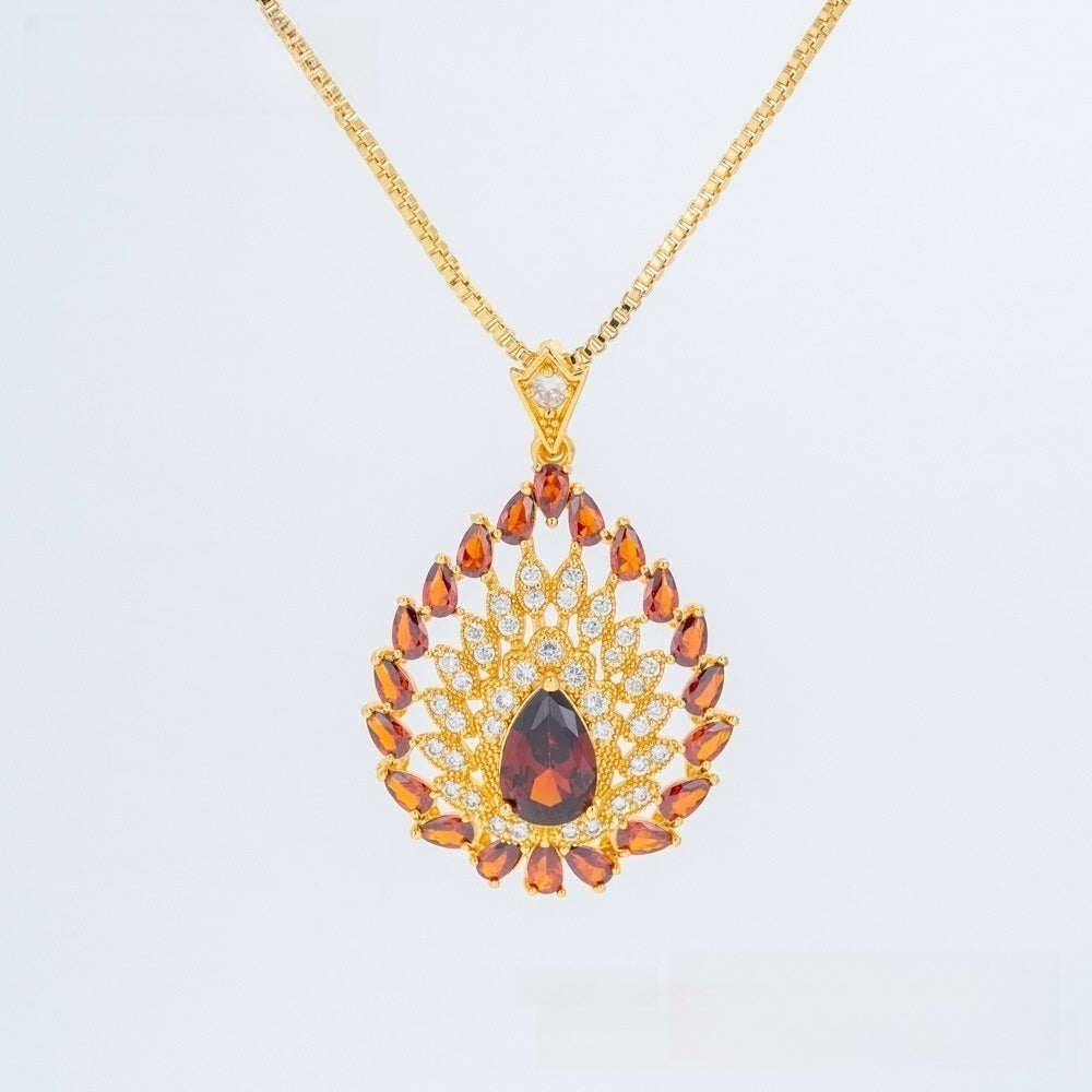 Vintage Teardrop Floral Pendant Necklace for Women Elegant Statement Jewelry product image