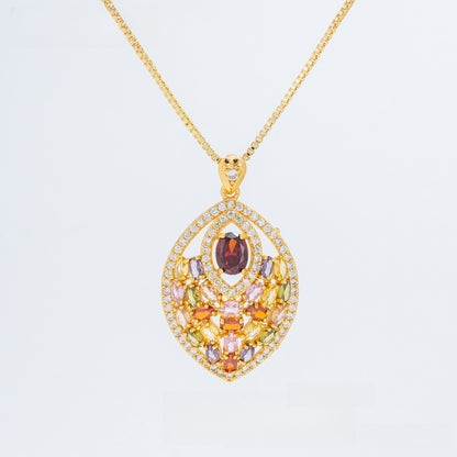 Vintage Teardrop Floral Pendant Necklace for Women Elegant Statement Jewelry