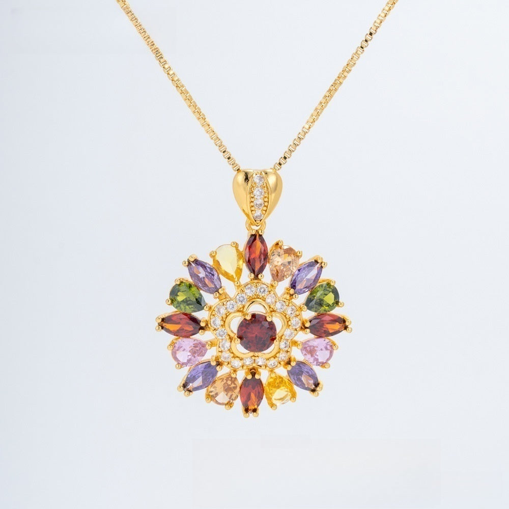 Vintage Teardrop Floral Pendant Necklace for Women Elegant Statement Jewelry product image