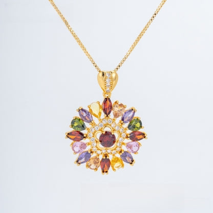 Vintage Teardrop Floral Pendant Necklace for Women Elegant Statement Jewelry