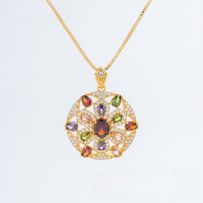Vintage Teardrop Floral Pendant Necklace for Women Elegant Statement Jewelry