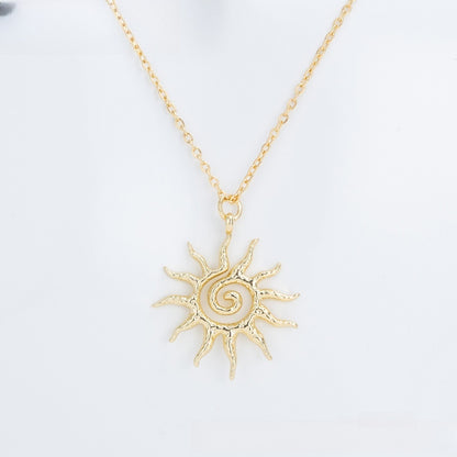Minimalist Oval Link Pendant Necklace for Women