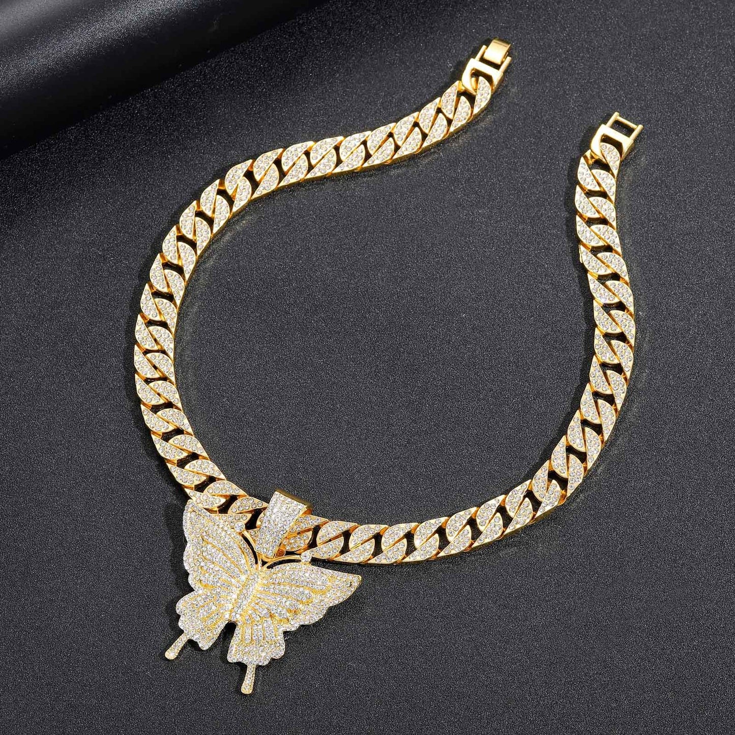Butterfly Cuban Link Alloy Pendant Necklace for Men and Women