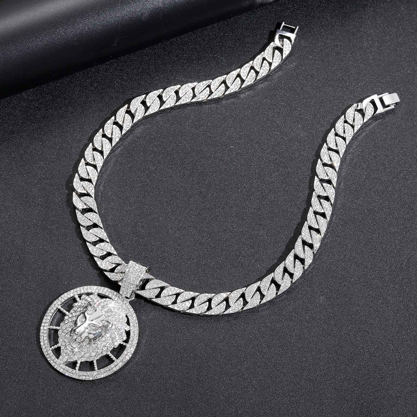 Hip Hop Cuban Link Alloy Bracelet for Men and Women