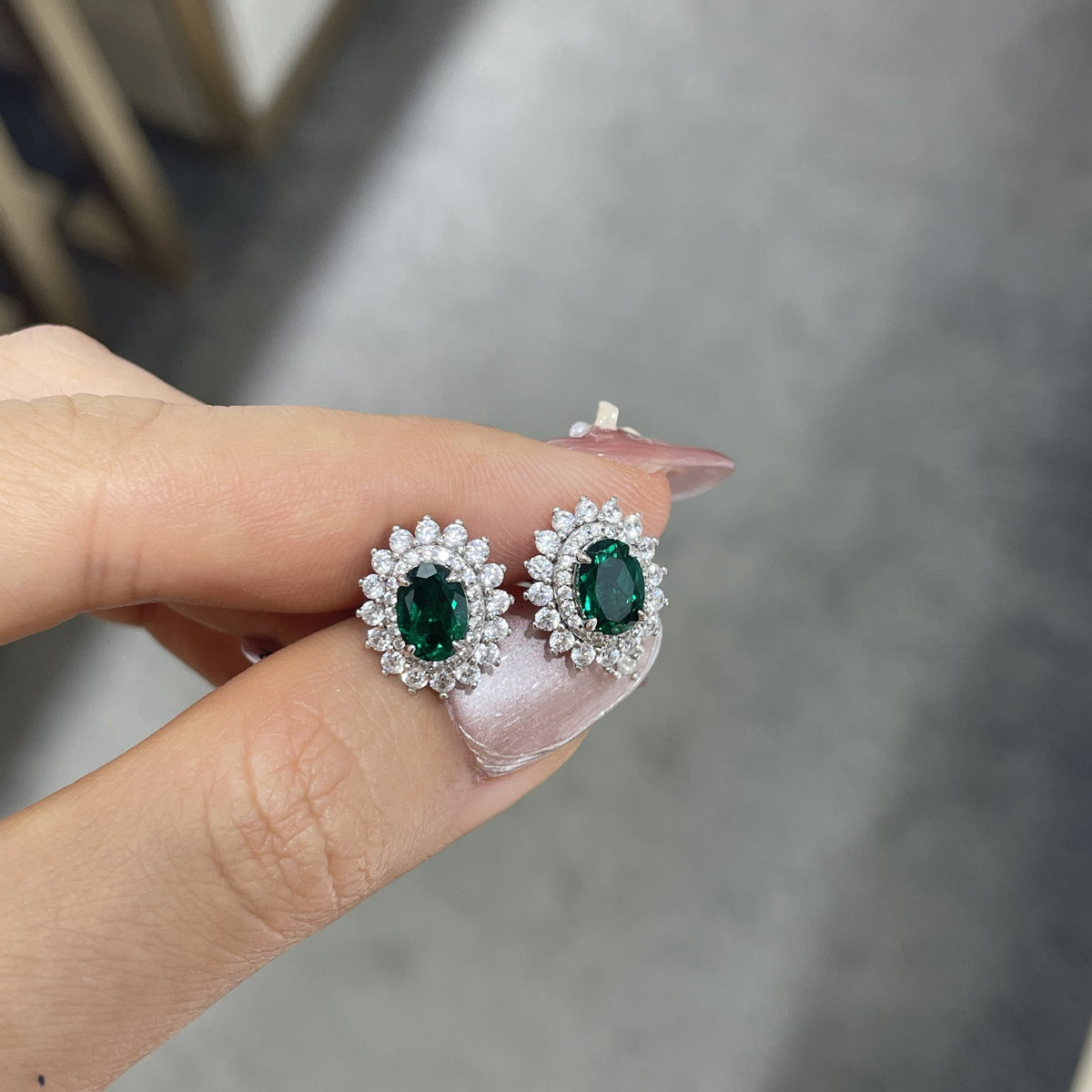 Emerald Green Oval Jewelry Set for Women, Halo Ring Earrings Necklace product image