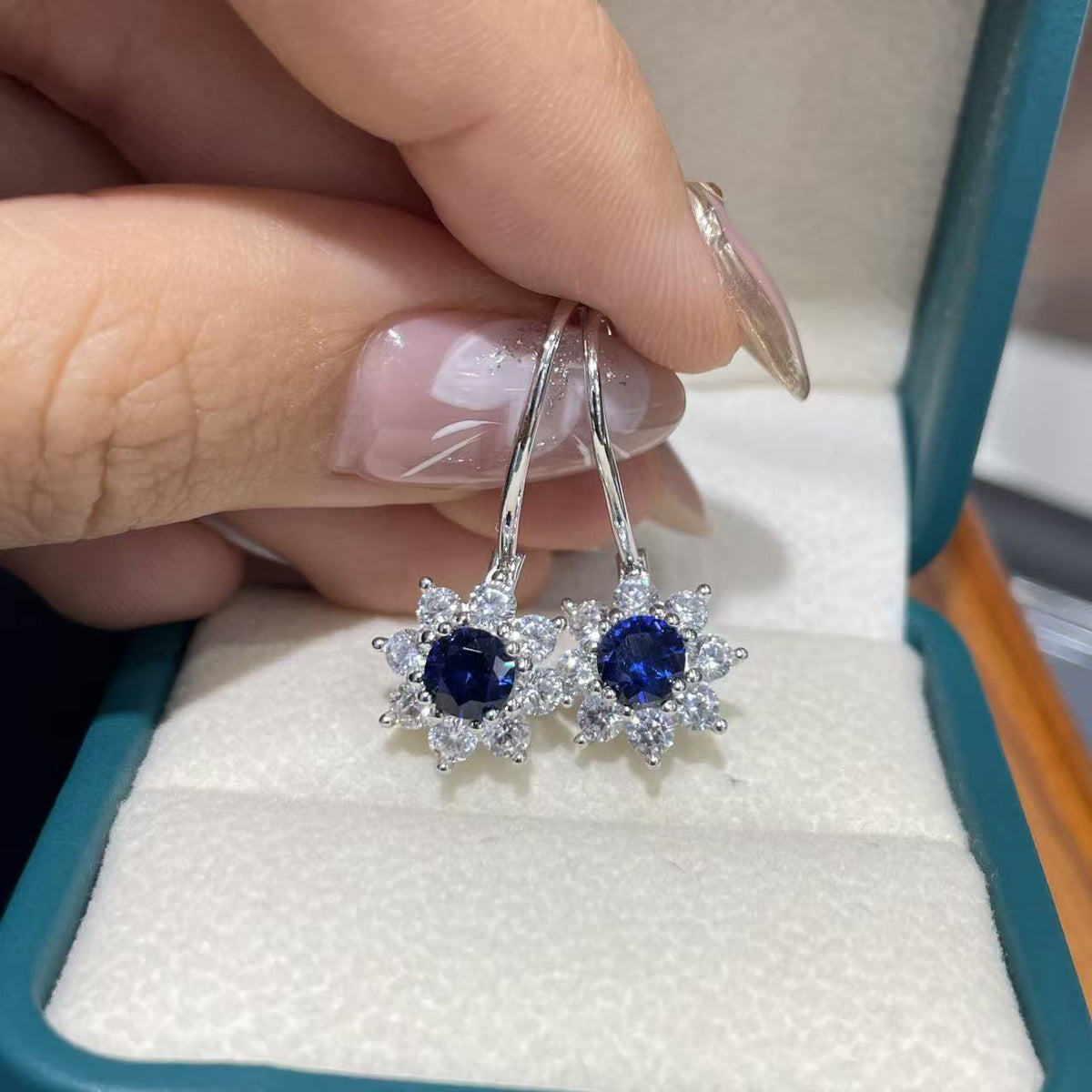 Blue Flower Jewelry Set with Sapphire-Look Stone, Floral Earrings Necklace Ring product image